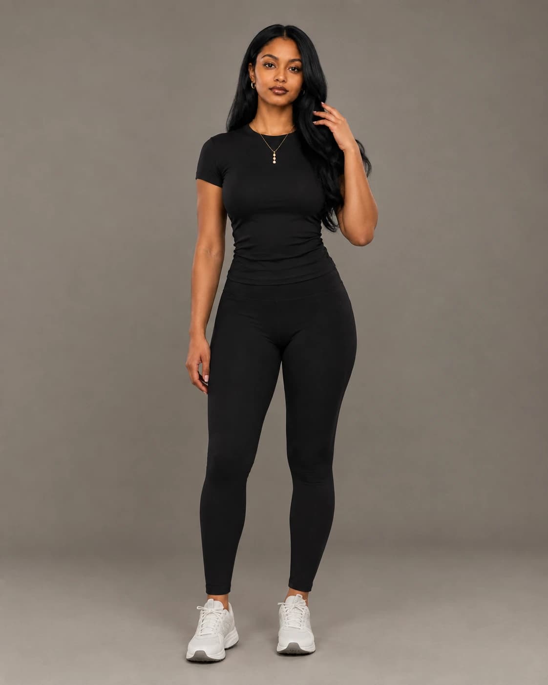 Model wearing size M