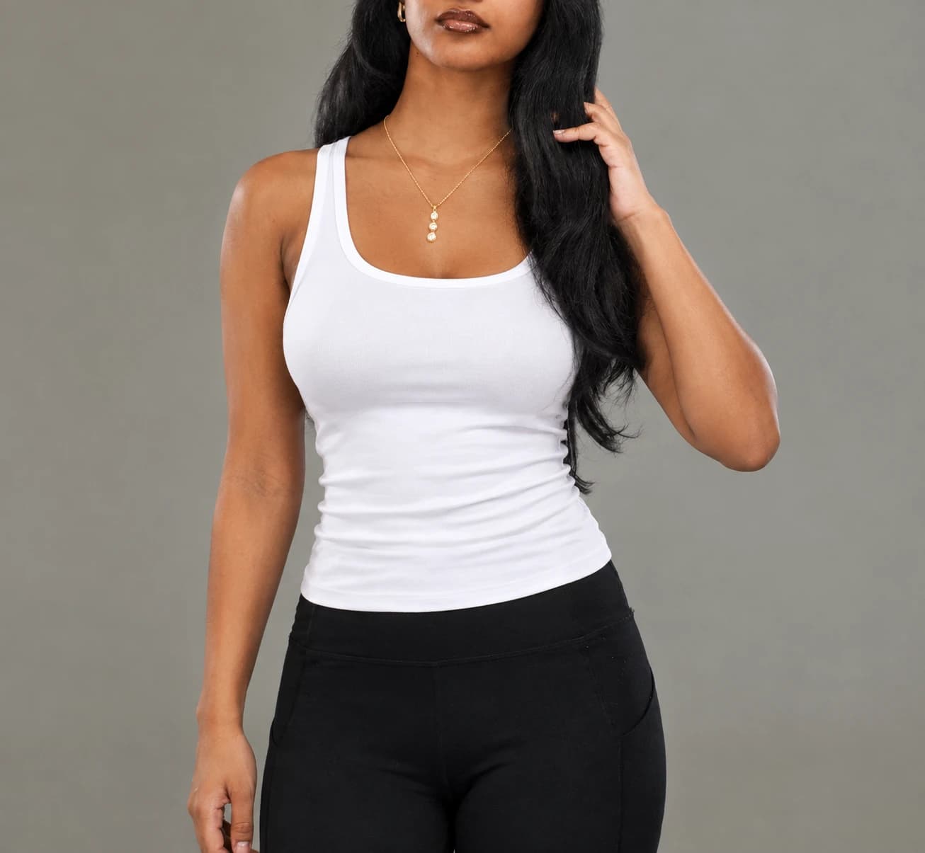 B'S WEAR — white ribbed tank top